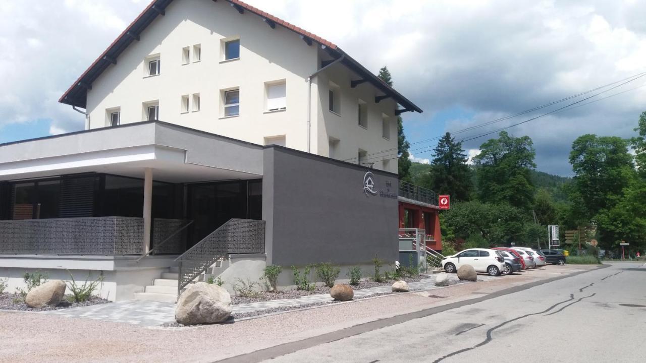 Hotel Restaurant L Echo Du Lac Gérardmer Buitenkant foto